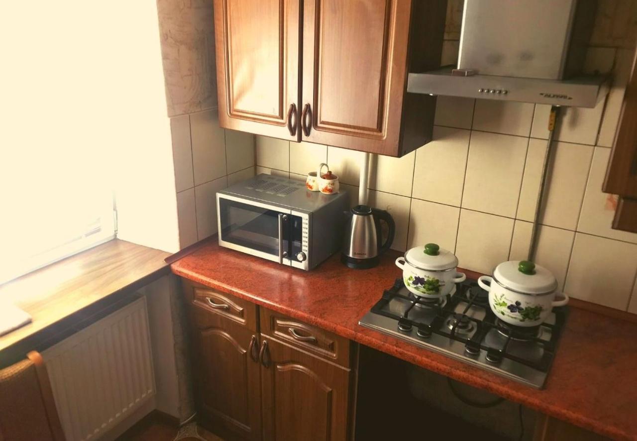 Семейные Апартаменты В Новом Районе У Софиевского Парка Uman Bagian luar foto